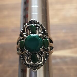 Elegant Green Gemstone Silver Ring